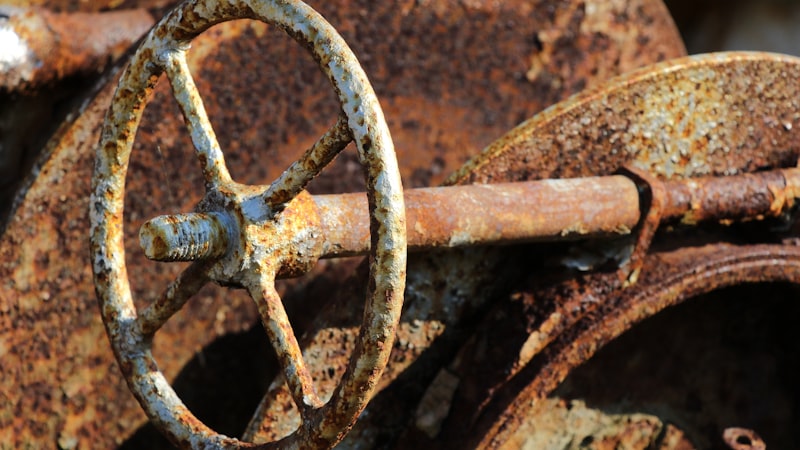 Understanding Ferrous vs Non-Ferrous Material Streams
